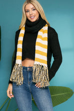 Load image into Gallery viewer, Yellow scarf
